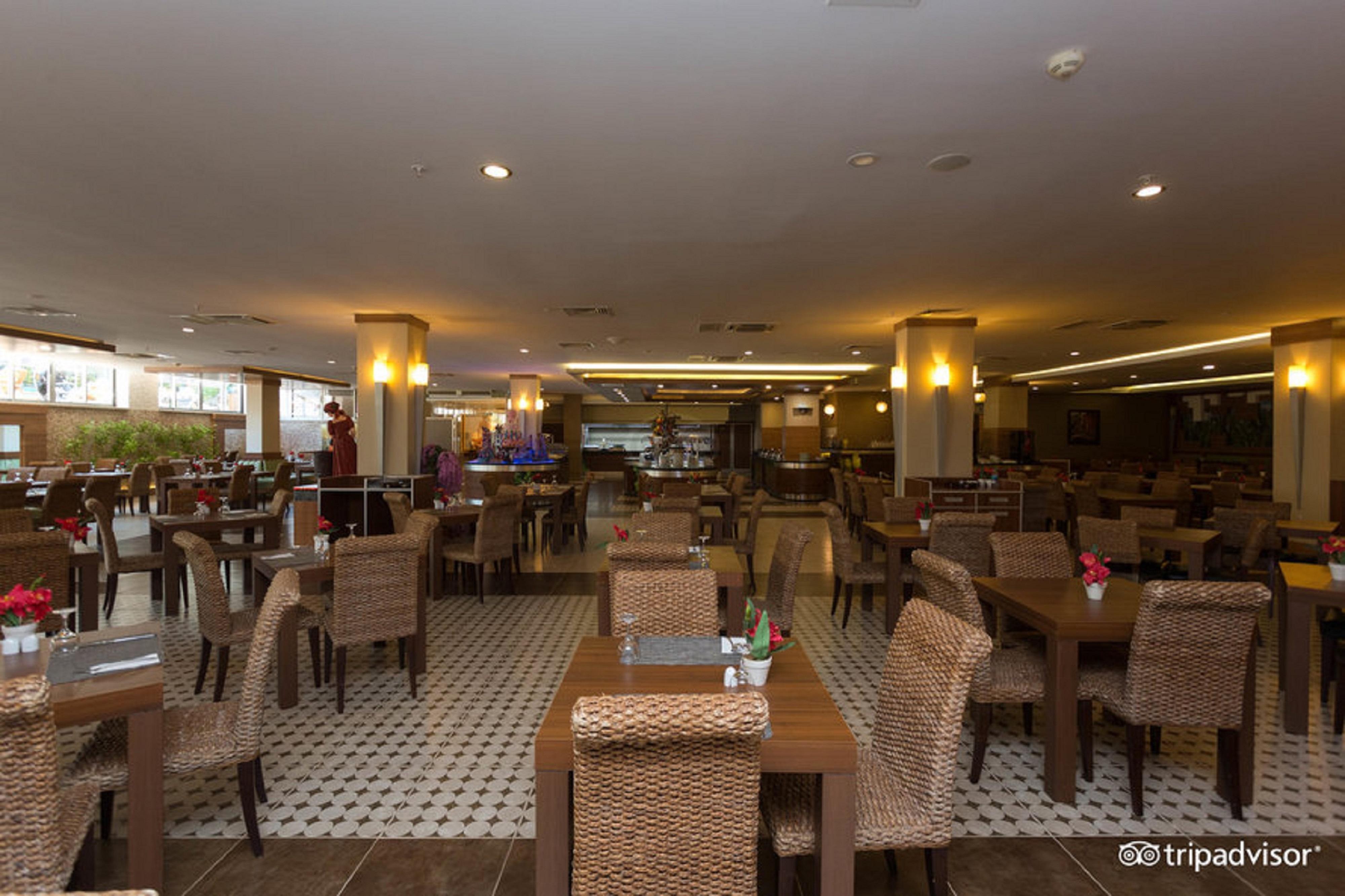 Ambassador Plaza Hotel Kemer Exterior photo